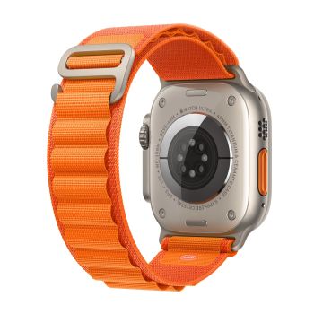 Apple Watch Ultra GPS + Cellular, 49 мм, корпус из титана, ремешок Alpine оранжевого цвета, размер S,M,L